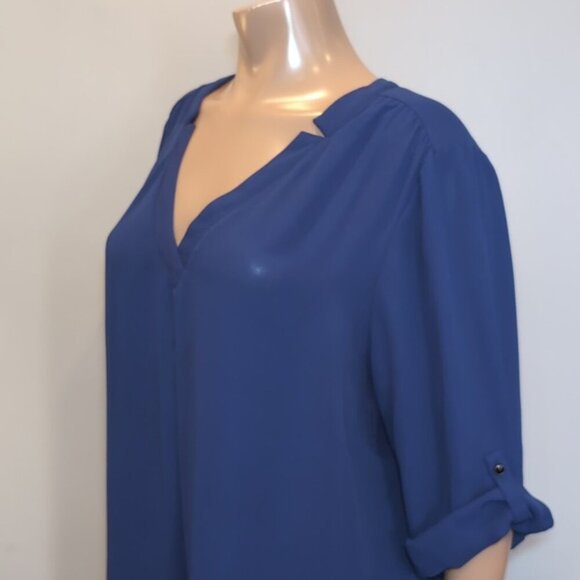 Reitmans Vneck Flowy Blouse Boyfriend Shirt Roll Tab Pleated Notched Tunic Top - Picture 4 of 12